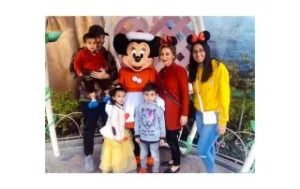 Au Pair and Host Family