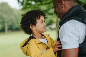 Au Pair and child communicating effectively