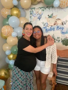 Noelia and her host mom